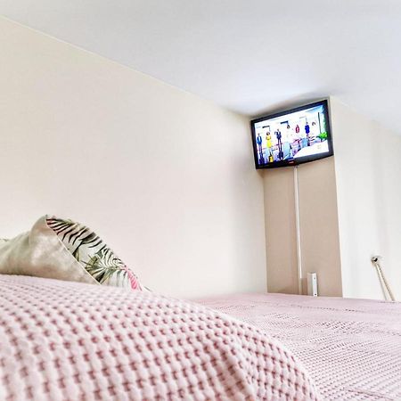 Cuarta Revuelta Alquiler Apartment Севиля Екстериор снимка