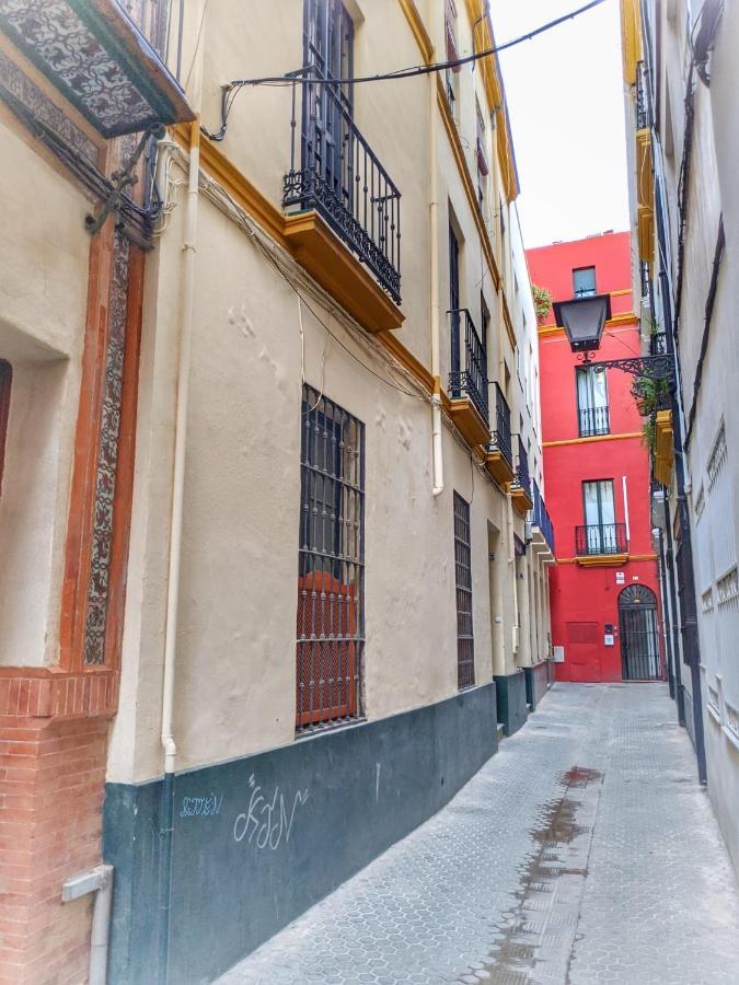 Cuarta Revuelta Alquiler Apartment Севиля Екстериор снимка